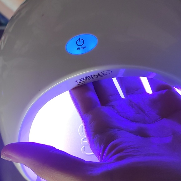 Gelish uv light - Picture 4 of 4